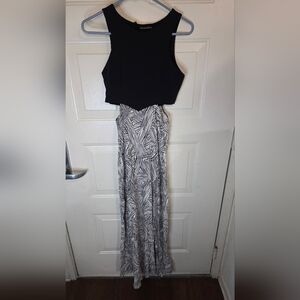 Donna Mizani Sleeveless Maxi‎ Dress Size X-small